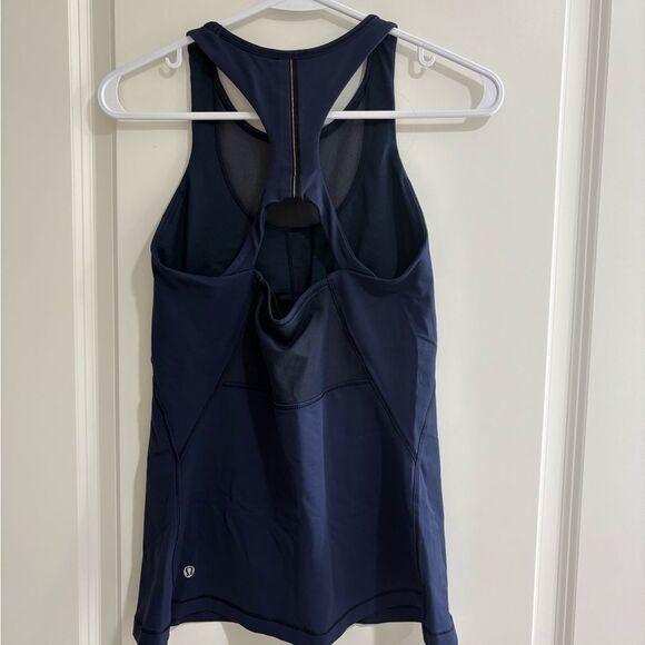 Lululemon Run Stuff Your Bra Tank Navy size 6 - Picture 2 of 12